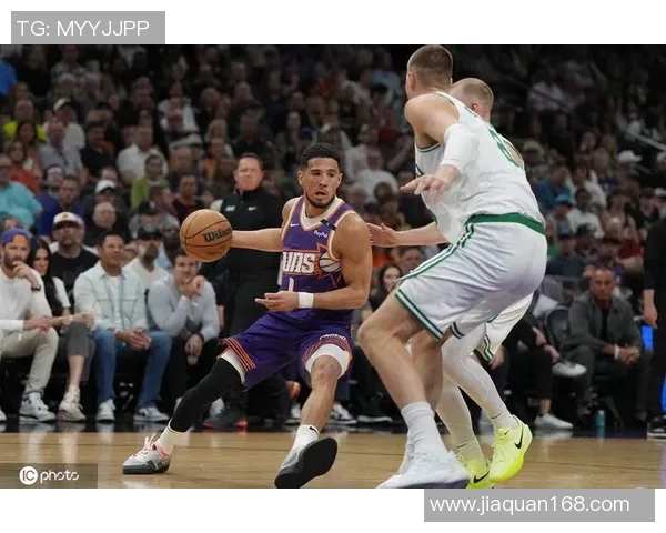 波尔津吉斯30+8杜兰特空砍30分 凯尔特人胜太阳